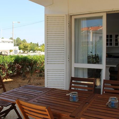 Apartment Casa Azul Quarteira Δωμάτιο φωτογραφία